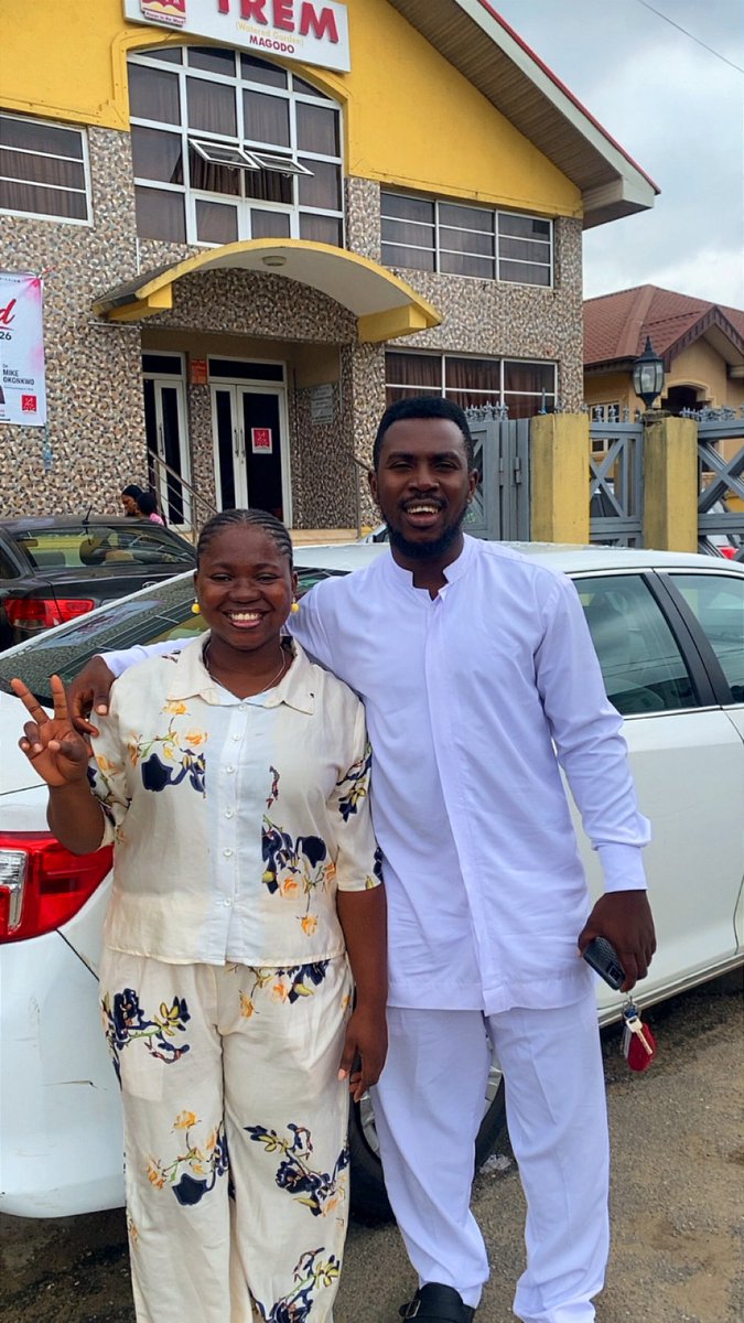 Dee_ola01's tweet photo. Happy Sunday 😌❤️ https://t.co/WVL7P99BI8