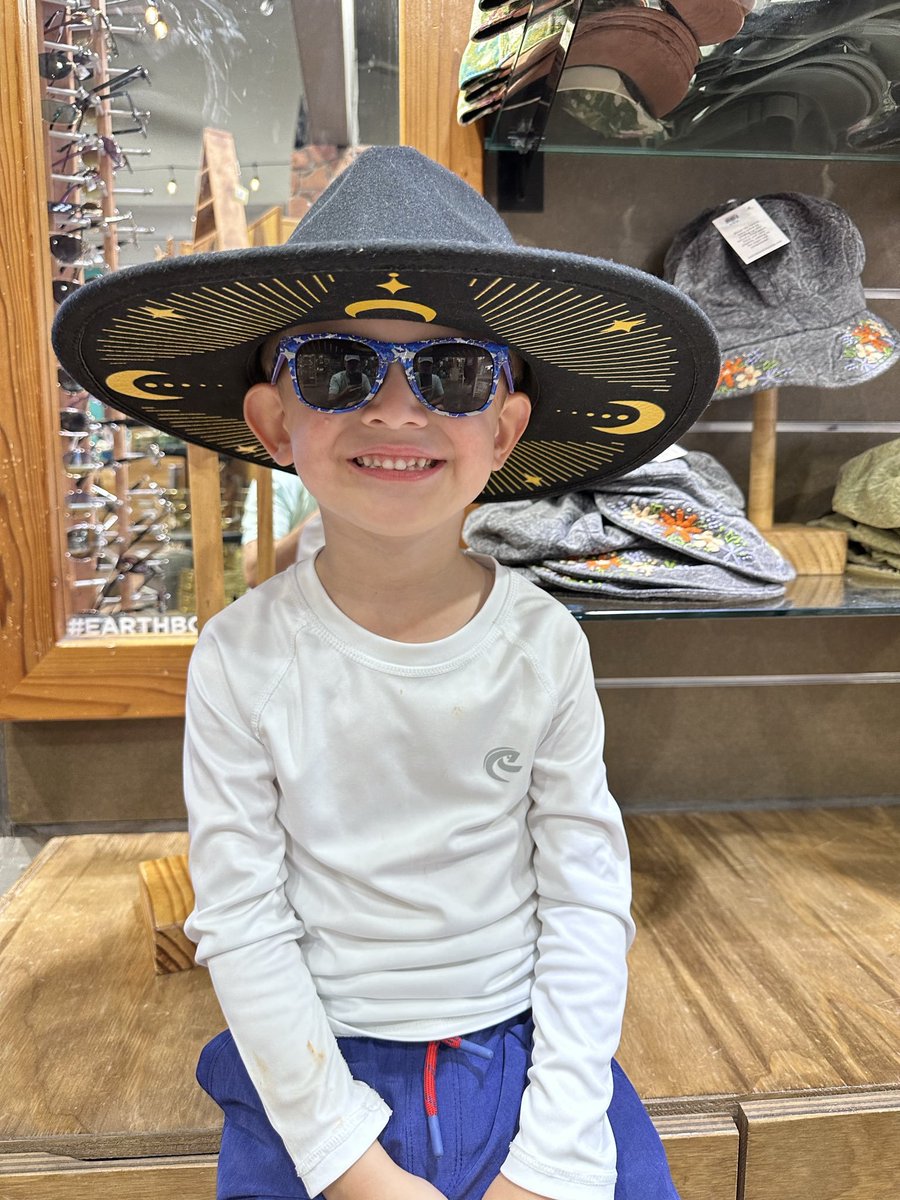 AlltimeWelsh's tweet photo. My boy is simply awesome. https://t.co/nDUZbTcp50