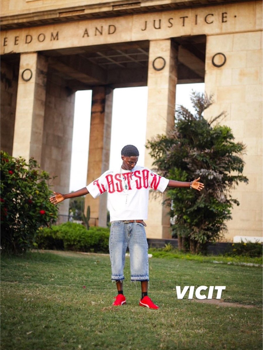 JagabanLost's tweet photo. _PUER PERDITUS QUI VENIT, VIDIT, VICIT 😎
_THE LOSTBOY WHO CAME, SAW, and CONQUERED 😎
#ThugYouth
#LoveMoney https://t.co/UyRLPCtspH