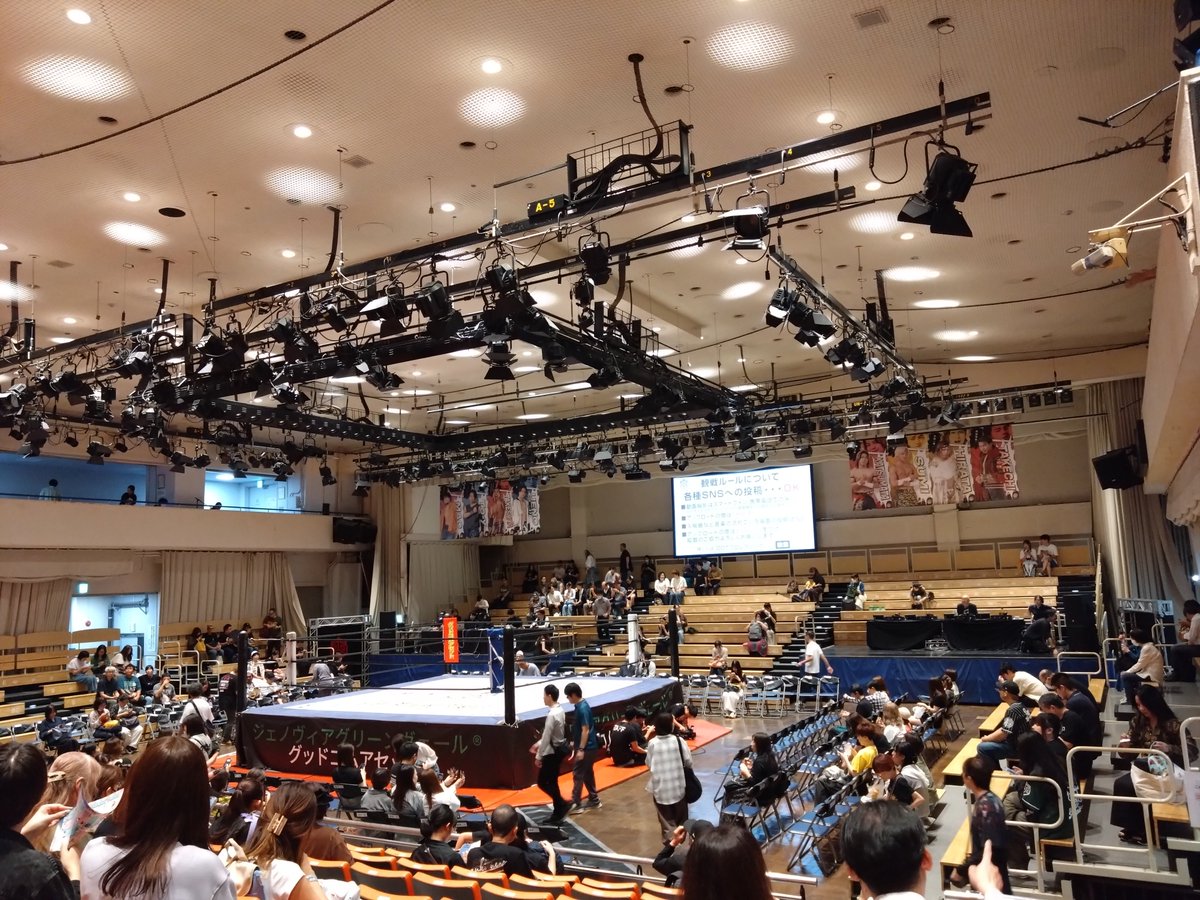 Penta_0203's tweet photo. 楽しい1日だった✨プロレスを観に行くために日々の労働を頑張っております、偉い‼自分 https://t.co/QKIkpN8AVR