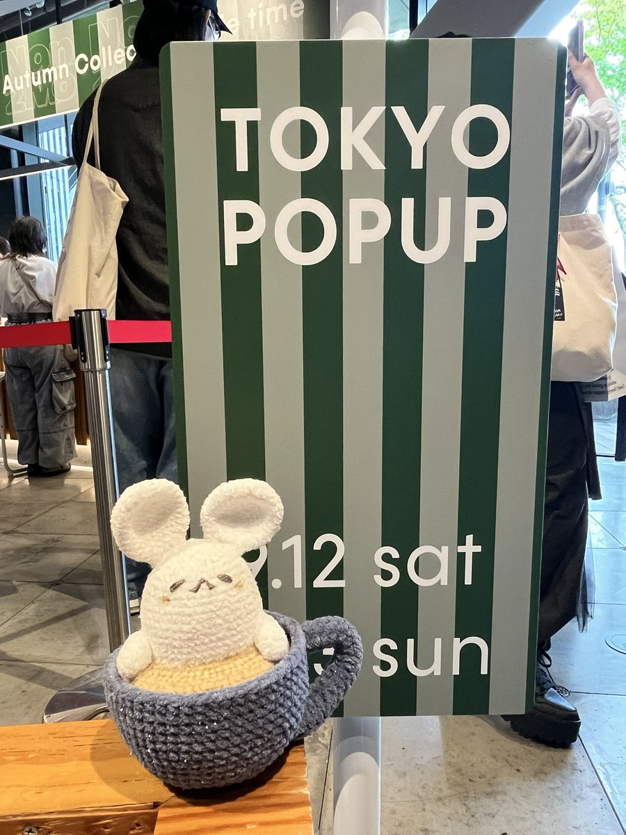 Kozu_7272's tweet photo. 昨日はNan2MoのPOPUPにも
ゆんさんのおかげでいけまして、、
なつめさんちのげんさん、さやさんにも
お会いできたし、
くじらさんともお話しできて大満足✌️
札幌からだとPOPUPが決まってからだと流石に飛行機とれんから札幌にも来て欲しい、、
経費大変なのはわかる、、笑
#なつめさんち
 #Nan2Mo https://t.co/ENSVsICeEu