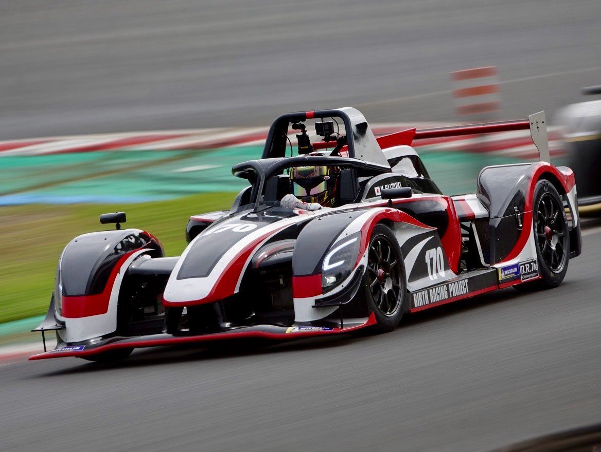 tatsukt15's tweet photo. #MEC120 Rd.2もてぎ クラス5位
レース序盤は雨スリックの難しいコンディションの中で、鈴木さんが良いペースでバトンを繋いでいただけました!
後半はドライのセッティングがなかなかハマらずに表彰台に届かずでした😭
チームの皆様ありがとうございました!
#MEC #BRP #制動屋 #NUTEC #vGranz https://t.co/nEY8sxGSoO