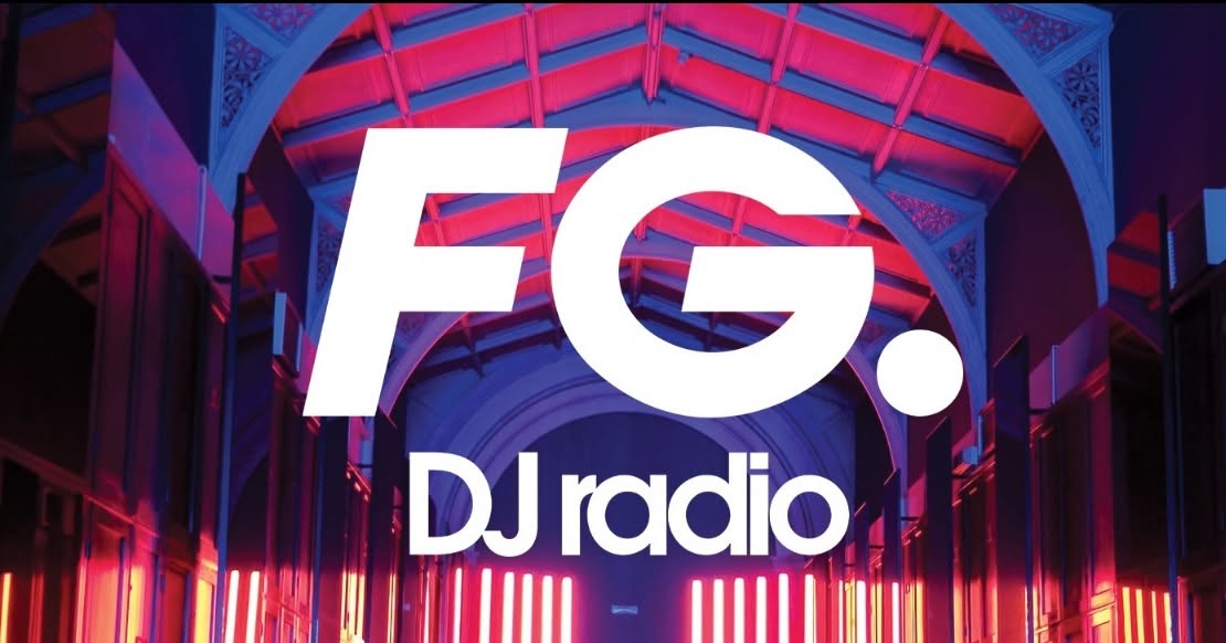 chebbi_nizar's tweet photo. J'écoute #FG MIX AFRO HOUSE - SHIMZA en ce moment sur @FG_DJ_Radio
La meilleure webradio de tous les temps 📲🖥️🎧🎵🎶
#radio #fg #radiofg #mixafrohouse
👉Google Play 🌍 : https://t.co/4PvUAmbEqv
👉Apple Store 🌍 : https://t.co/sZLk8lVkMG
👉Web 🌍 : https://t.co/bgjQ8mqXhB https://t.co/eDgivGAG9V