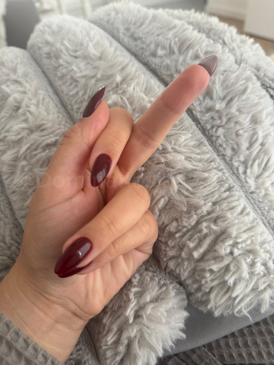 DominaKasia's tweet photo. Nowe 😈🖕🏻

| moneyslave paypig paypiggieswanted findom femdom slave walletdrain worship humanatm walkingwallets fetish losers goddess findompolska queen feet | https://t.co/kfV8NXGOii