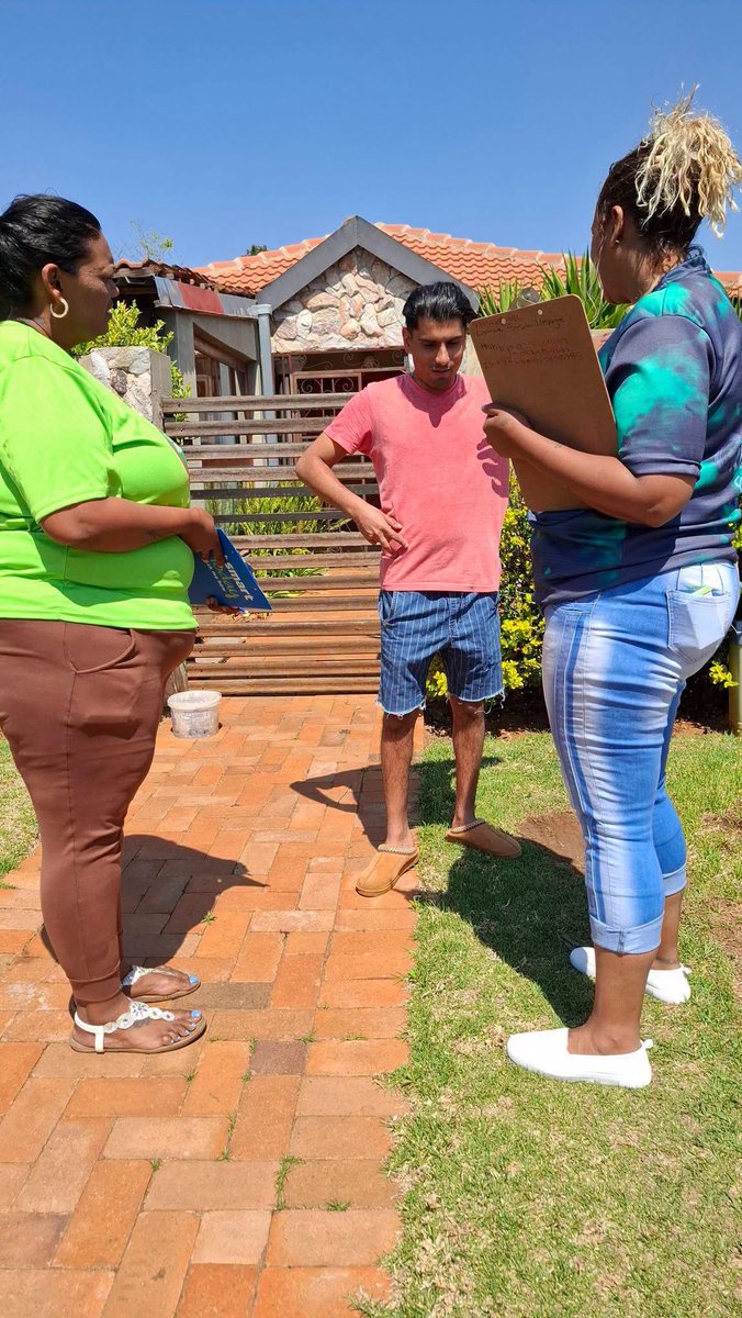 OnsBaizaNie's tweet photo. Our REC took to the streets of Lenasia, engaging residents door to door under the leadership of our Ward Councillor candidate. π
The PA is in every community, listening, connecting and growing!
#OnsBaizaNie #Vision2026 #MaakToe https://t.co/nmmX91eUlW