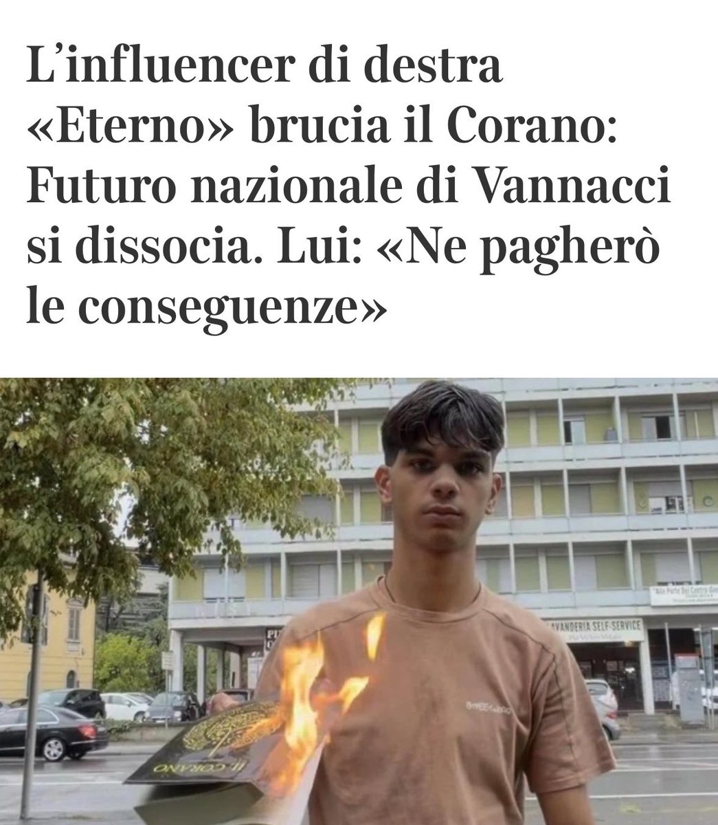 ArturoB23022138's tweet photo. Ok, ma perché usare la foto di un jihadista che brucia la bibbia? https://t.co/lDunIU6MHw
