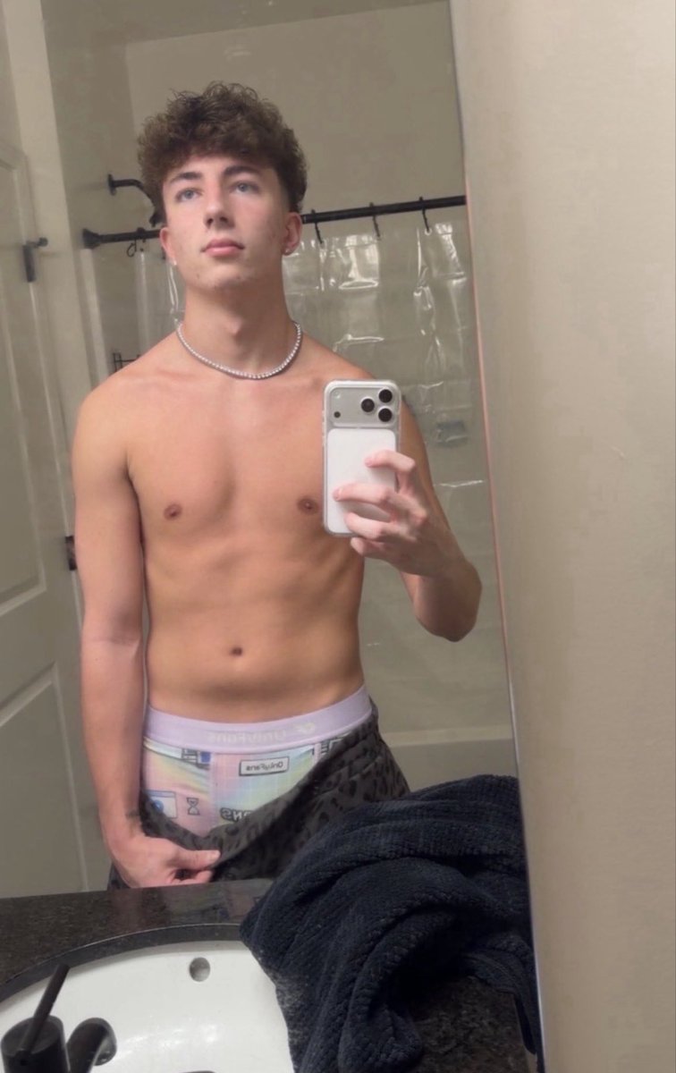 LukeWrightbdj's tweet photo. Preview >>>>> https://t.co/GylWFjiFtY

Dm >>>>>  https://t.co/5Itfr5FkCZ https://t.co/BjDpkmTsN7