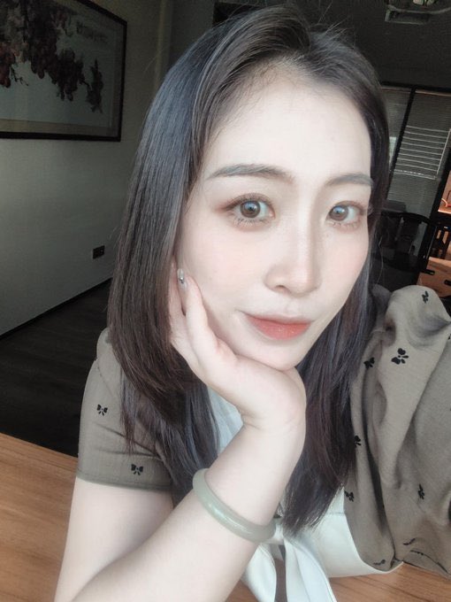 GyonnaRG's tweet photo. 女人30岁以后性欲会变强是普遍现象吗？还是只是我一个人这样？我只是找搭子，不是卖的 只想解解闷 https://t.co/vAf1hVFbVF