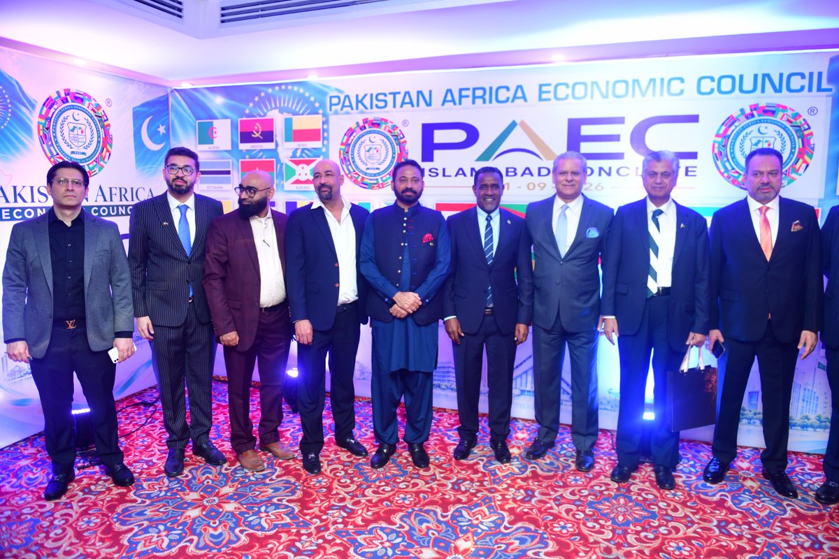 ETEmbassyISB's tweet photo. H.E. Ambassador Dr. Oumer H. Oba at the launch of Pakistan-Africa Economic Council in #Islamabad!
The #PAEC has been launched to strengthen trade & investment partnerships between #Pakistan 🇵🇰 and #Africa including #Ethiopia 🇪🇹.
@ObaOumer @murtazasolangi
@africaupdates https://t.co/bEjNSStCX7