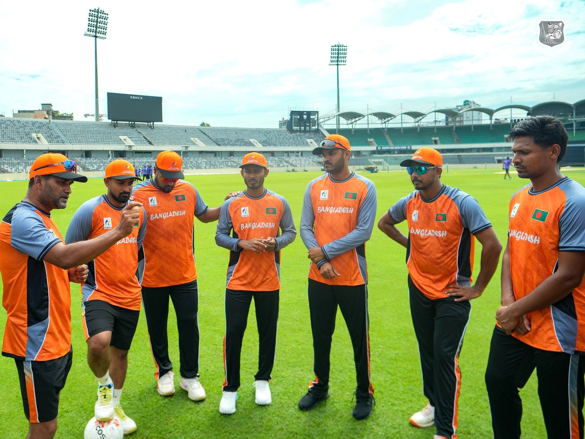 BCBtigers's tweet photo. Locked in and ready for what’s next. The Tigers put in the work at SBNCS. 🇧🇩🔥
#Bangladesh #Tigers #Cricket #PracticeSession #BCB https://t.co/LfaCS0dX2X