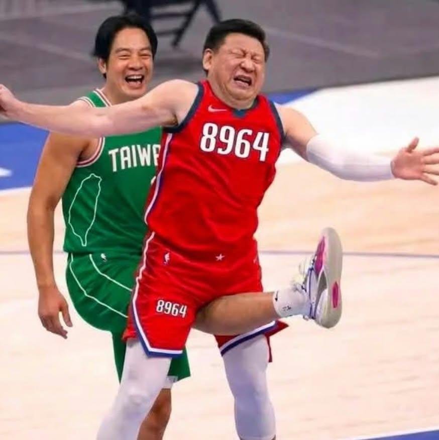 MrFoxAttack's tweet photo. @MinhDr18 fuck china! https://t.co/K97FzUmZIU