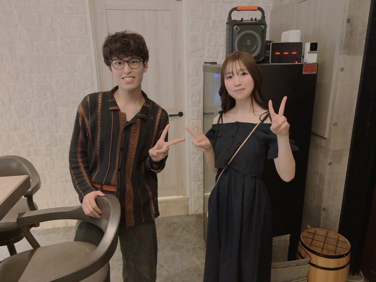 MJ_bar_Watch's tweet photo. 本日ゲストのお二人到着してます✨ https://t.co/DZzeeF8H8I