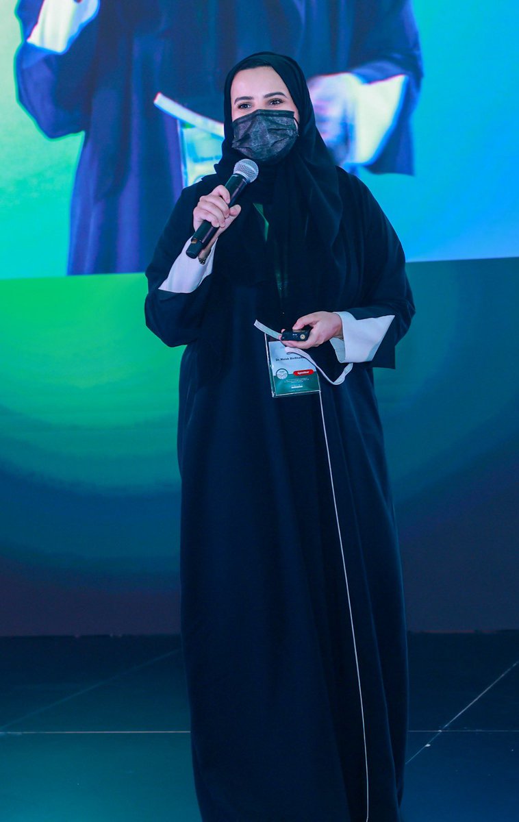 sasem2026's tweet photo. Track: NAGNAGAH

"Ladies and gentlemen, the great and wonderful Calcium Gluconate!" by Dr. Malak BinShihon.

Calcium Gluconate: The unsung hero! 🌟 

#SASEM2026 #NextGen_EM https://t.co/pksua1qk4Y