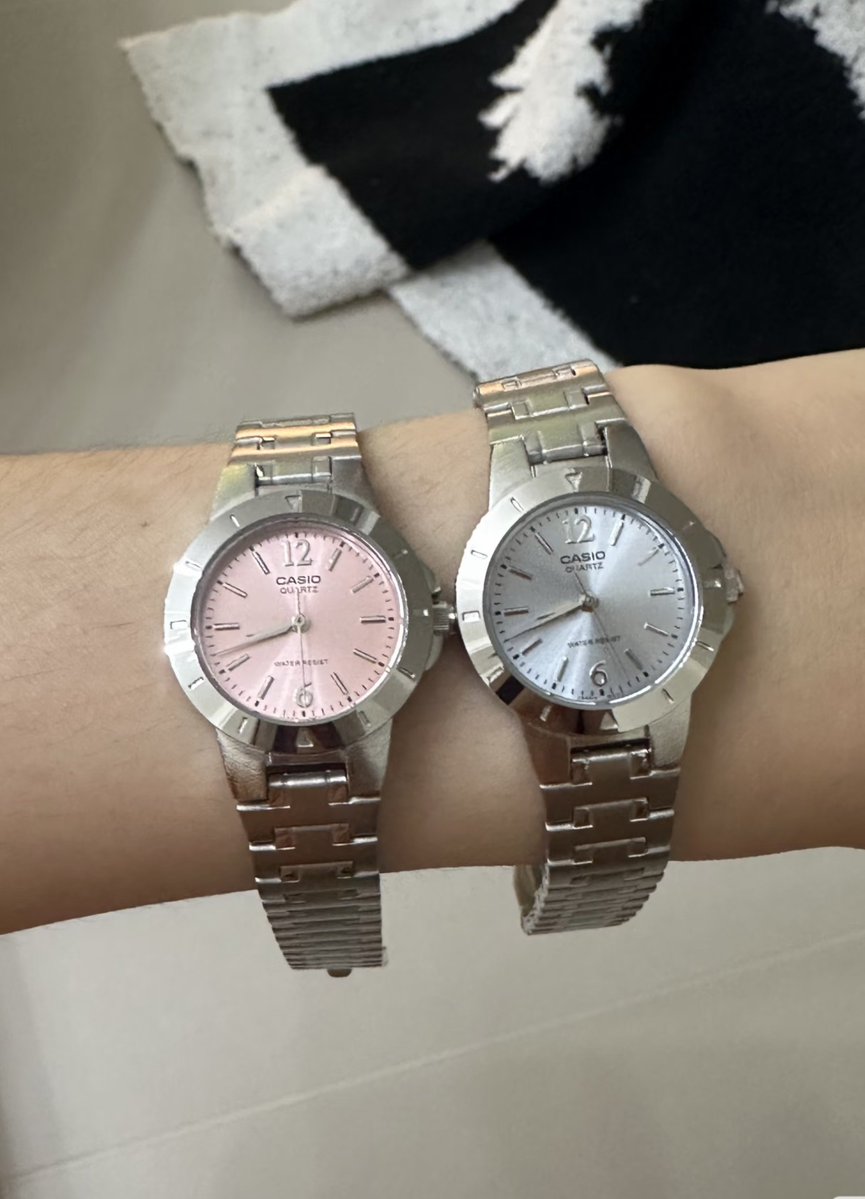 privatenameii's tweet photo. KOK BISA SIH... JAM TANGAN CASIO INI LUCU BANGET 😭 https://t.co/QJudcR69wU