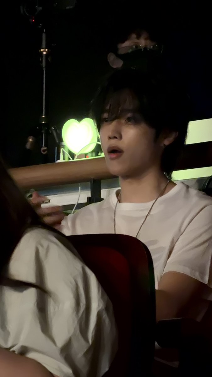 dearmyberry's tweet photo. 얘ㄷ
ㄹ으…..
아니잠만 #선우 https://t.co/cHvwZoGqiF