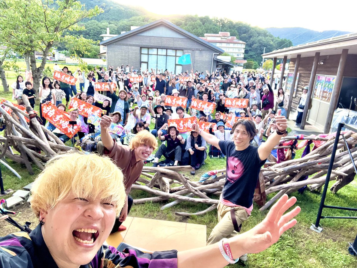 PuneIwafune's tweet photo. いわむロックFESTIVAL2026、最高でした。

もれなく全員に、拍手喝采。

#いわむロック https://t.co/UDRMnXh3fF