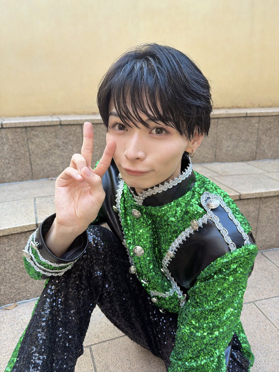 axxx1s_morokei's tweet photo. ライブ終わりもろ汗びちょびちょ💦 https://t.co/Ip2Bgcw9ca