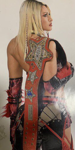 smack0730's tweet photo. みなさんこんばんは、観戦された方ご苦労様でした。海外のプロレスファンの方おはようございます☀今日も素晴らしい１日をお過ごしください。
#Giulia https://t.co/pwvjclAE7E