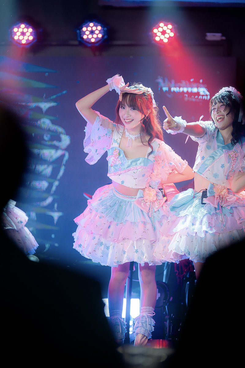 orange_pengin's tweet photo. หยุด อยู่ตรงนั้นเลย ก็ฉันชอบเธอมากว่าใคร แต่เธอหันไปสนคนอื่นได้ไง สนใจกันหน่อยได้ไหม ????
หยุด หยุด เดี๋ยวนี้เลย อย่าคิดที่จะรอดไป เพราะคามิโอชิของเธอนั้น ต้องเป็นฉันแน่นอนนะเธอ Kimi ni wa boku dake.
Natcha Oom
#NatchaOom
#kakigoriproject
12 Sep 2026
เพลงนี้มันหลอนหูผมไปหมดแล้ววว https://t.co/aGhciS00xZ