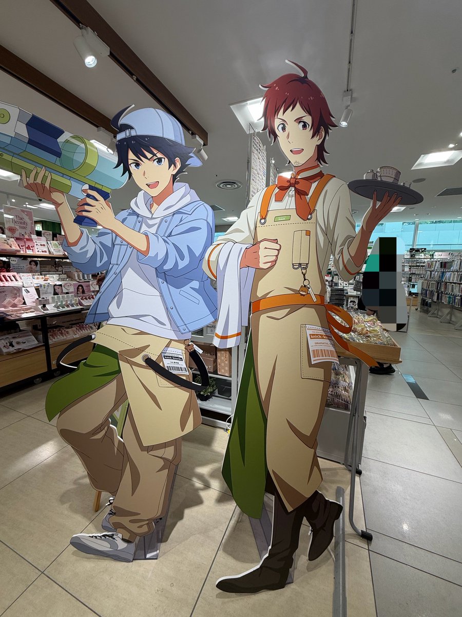 oht7my's tweet photo. ハンズ行ったらコラボしてた(知らなかった)ちゃんとP業してきました(フチなしパネル初めて見た) https://t.co/CpqDvRCweh