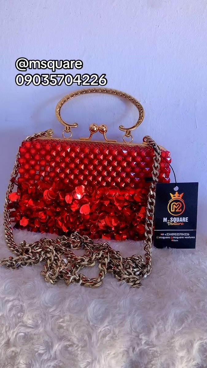 ajbidemi's tweet photo. Good morning, beautiful people!🌸❤️
A new day to remind you that beads are for everyone!

We create beautiful handcrafted beaded jewelry for every age, gender, style and occasion😍
Your perfect bead piece is just a DM away🥰
📲 WhatsApp: 09035704226
@msquare ventures https://t.co/e62bsyZfr8