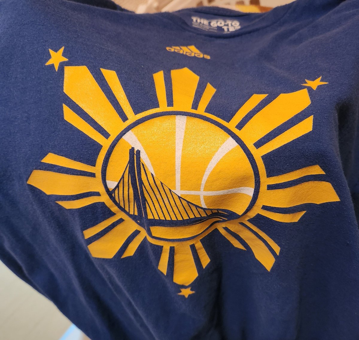 goriwos's tweet photo. NBAtシャツ古着だけど２枚で１０００円助かるー https://t.co/qCIpIRYddf
