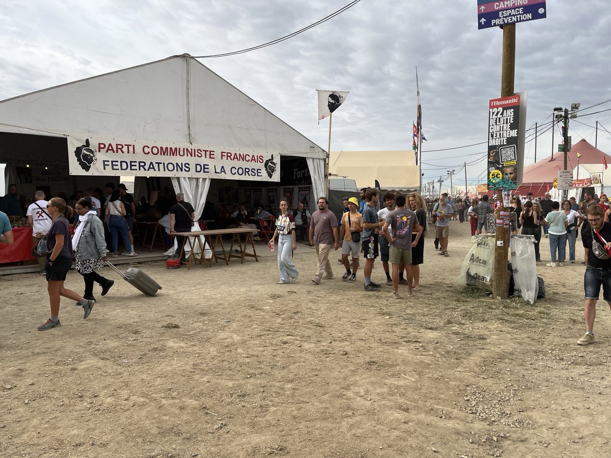 MStefanipcf2b's tweet photo. Fête de l’Huma jour 3 populaire intergénérationnelle festive fraternelle politique culturelle l’événement de la rentrée la réussite hors norme se confirme https://t.co/p2m9zymv2v
