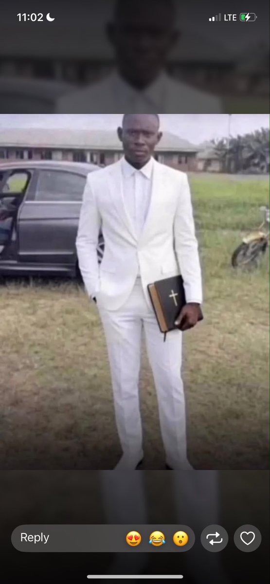 Greatboy12004's tweet photo. @official_Gegeh This guy Dey deceive una him Dey church oo https://t.co/TdQo3fb8Pc