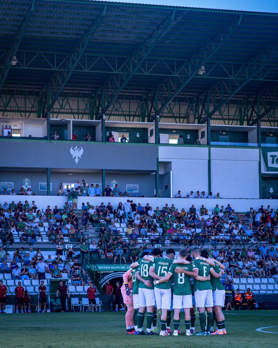 CD_Toledo's tweet photo. 🧠 Desde ya, #NoblejasToledo.

#SiempreCDToledo 💚⚪️ https://t.co/ZXul8QNL1Y