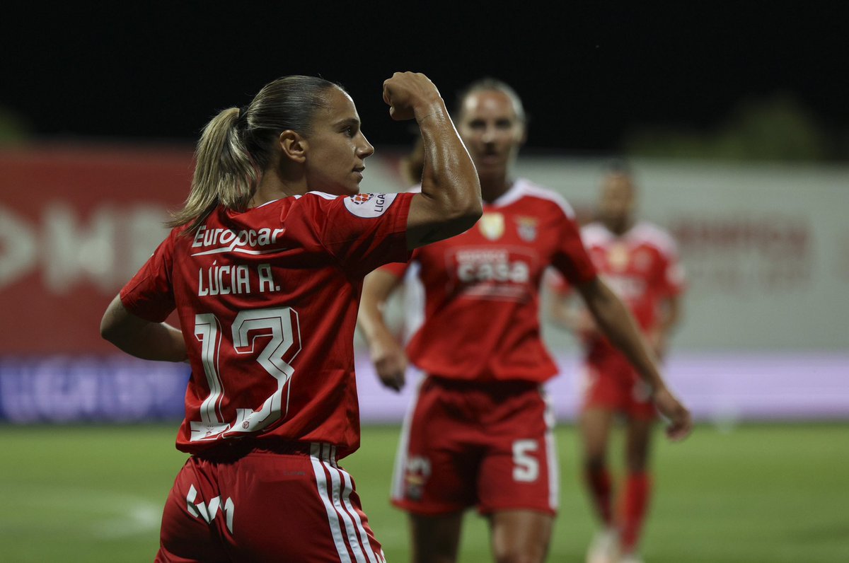 vaibenfica1904's tweet photo. 🔴⚪️ Benfica iniciou a defesa do título da Liga BPI com uma vitória frente ao Racing Power, por 3-0.

⚽️ Lúcia Alves, Nycole Raysla e Marit Lund

#Inspiradoras https://t.co/c8NenC8Ox0
