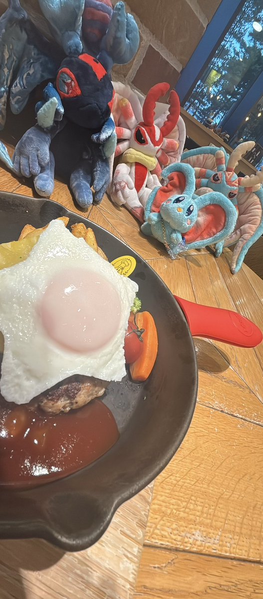 y_l_j_n's tweet photo. また謁見させていただきました🩵🩵🩵
（ありがとうございました😭） https://t.co/b5yZZRPqy5