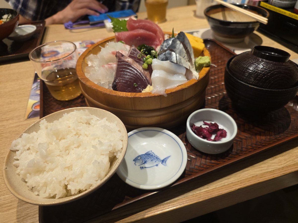 Shiki_UM's tweet photo. 本日の夕食🐟 https://t.co/Zwc08J4T6b