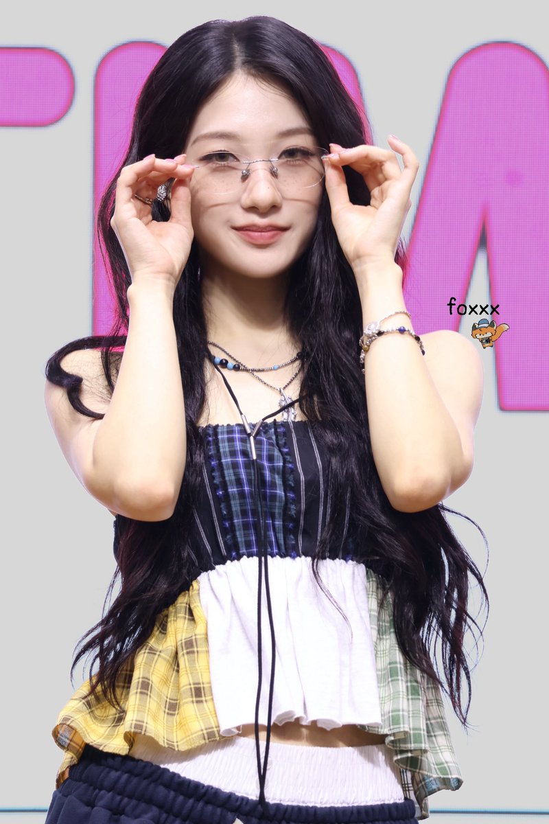 FoxOvo122's tweet photo. 20260913
#YSY #이서연 #서연 https://t.co/iJaVU95Er7