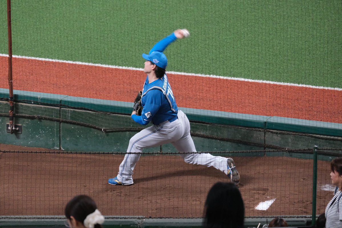 okiniirukami's tweet photo. 有原頼むぞー

#lovefighters https://t.co/29XvqCFTYd