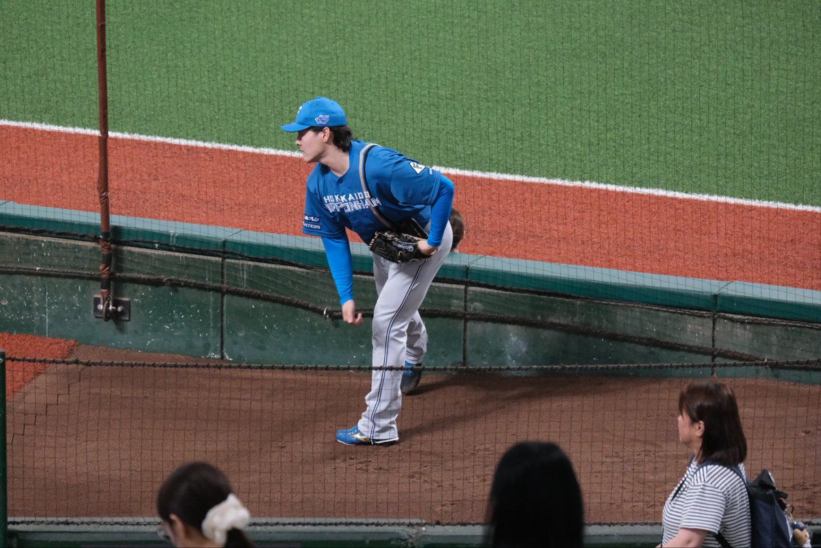 okiniirukami's tweet photo. 有原頼むぞー

#lovefighters https://t.co/29XvqCFTYd