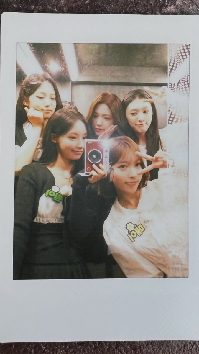 kgy700's tweet photo. 센둥이들아…🫂🫂🫂🫂🫂🫰🫶 https://t.co/pZ2bTAqCXi