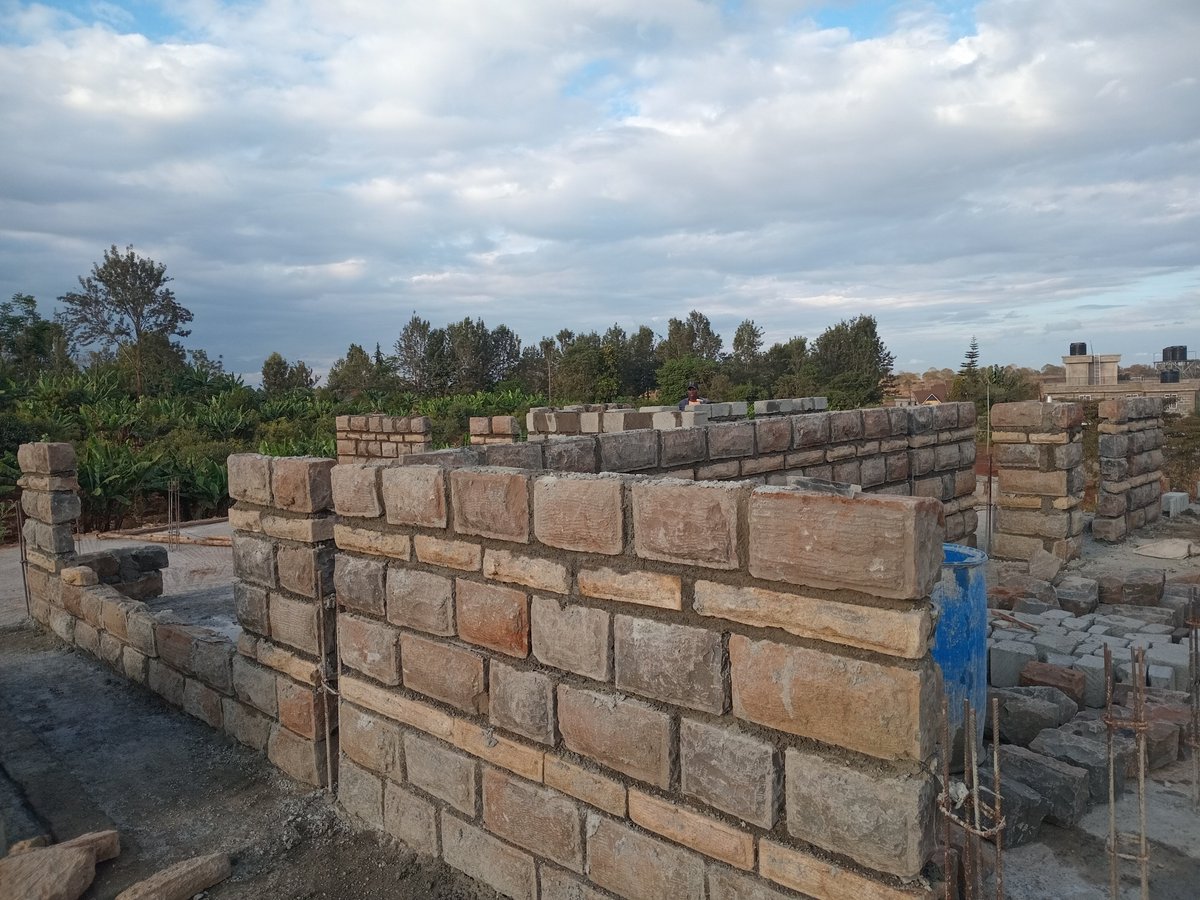 BuildsWere tweet picture