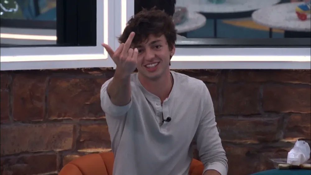 jadedCentrist's tweet photo. The young lad Drew done did it #bb28 https://t.co/YH82b61frb