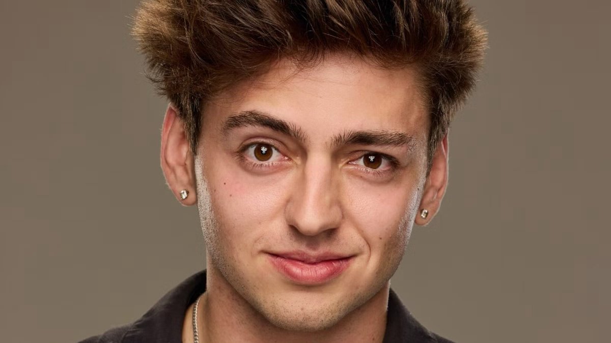 PopWrench's tweet photo. Slimy Drew has unfortunately won Pressure Cooker due to Yash intentionally throwing the comp.

#BB28 https://t.co/pow9GpjusP