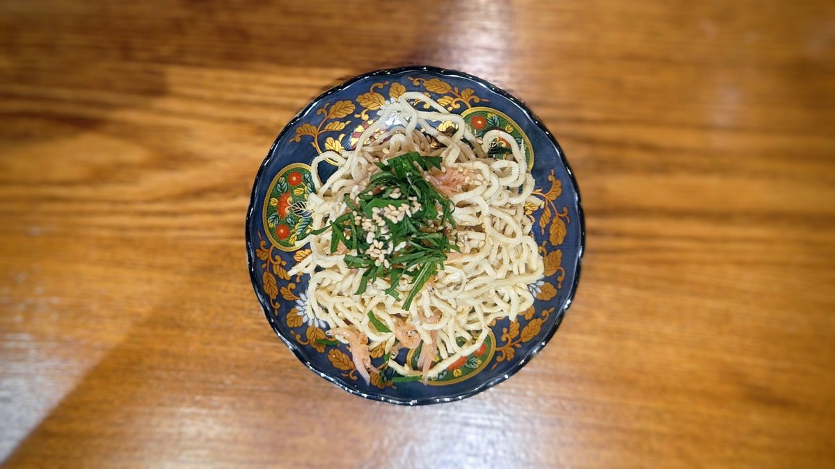 hidecchi99's tweet photo. ◎ 冷菜
◻️ 今日の干し豆腐
＊明太しらす

◎ 点心
🥟 水餃子 (2個)

◎ 揚物
🪈 今日の春巻
＊カレー

詳細はInstagram
https://t.co/b2GMidMo0b

#神保町 #水道橋 #グルメ #立ち飲み
#立ち呑み #中華料理 #ひとり飲み
#一人飲み #1人飲み #居酒屋 #干し豆腐
#春巻き #水餃子 #豆干 #春捲 #springroll https://t.co/nhZehxyQhy