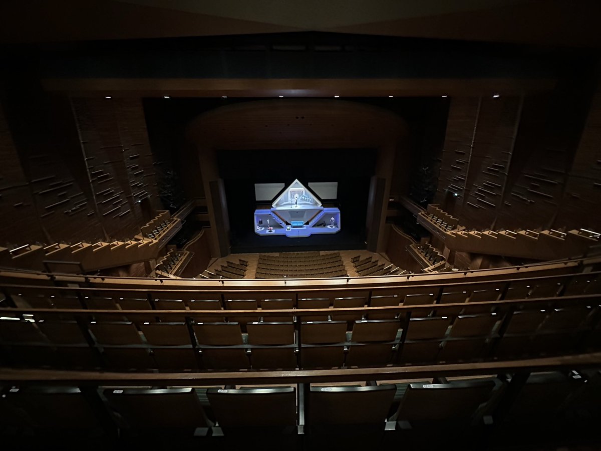 delight_ent_'s tweet photo. 舞台「母さん、ラブソングです。」

上田公演、無事終演いたしました🍎
次はいよいよ最終地大阪へ🐙

9/18(金)〜9/22(火祝)
📍 ＳｋｙシアターＭＢＳ

▼ チケット好評発売中🎫
https://t.co/sHr5lGAu7c

#母さんラブソングです https://t.co/p0l2KI20Ra