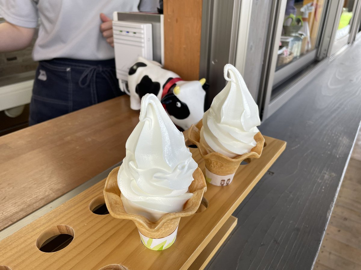 mrstyper's tweet photo. 1zz2zzオフ後泊後

女神湖を一周お散歩、
2日連続の長門牧場でソフト、
ロードスターM2ミーティング見学、
ビーナスライン霧ヶ峰で濃霧のため登頂断念、

で帰ってきました。 https://t.co/XECJd8HQGR
