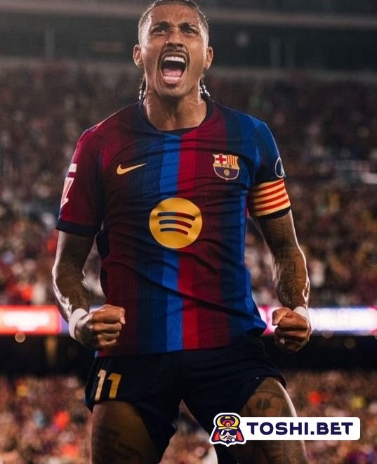10InfoBlaugrana's tweet photo. El club le ha comunicado a Carlo Ancelotti que si Raphinha no está al 100% y el partido no es importante, Raphinha no irá convocado con Brasil

Quieren cuidarle y que no vuelva a pasar que se lesione con la selección https://t.co/EhPHBdGaI0