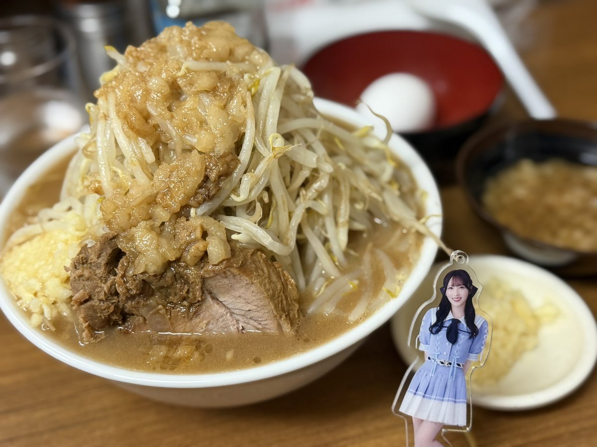 mocomoco_mocoo's tweet photo. 🍜

#ニアジョイラーメン部 https://t.co/QbTmXwfv8E