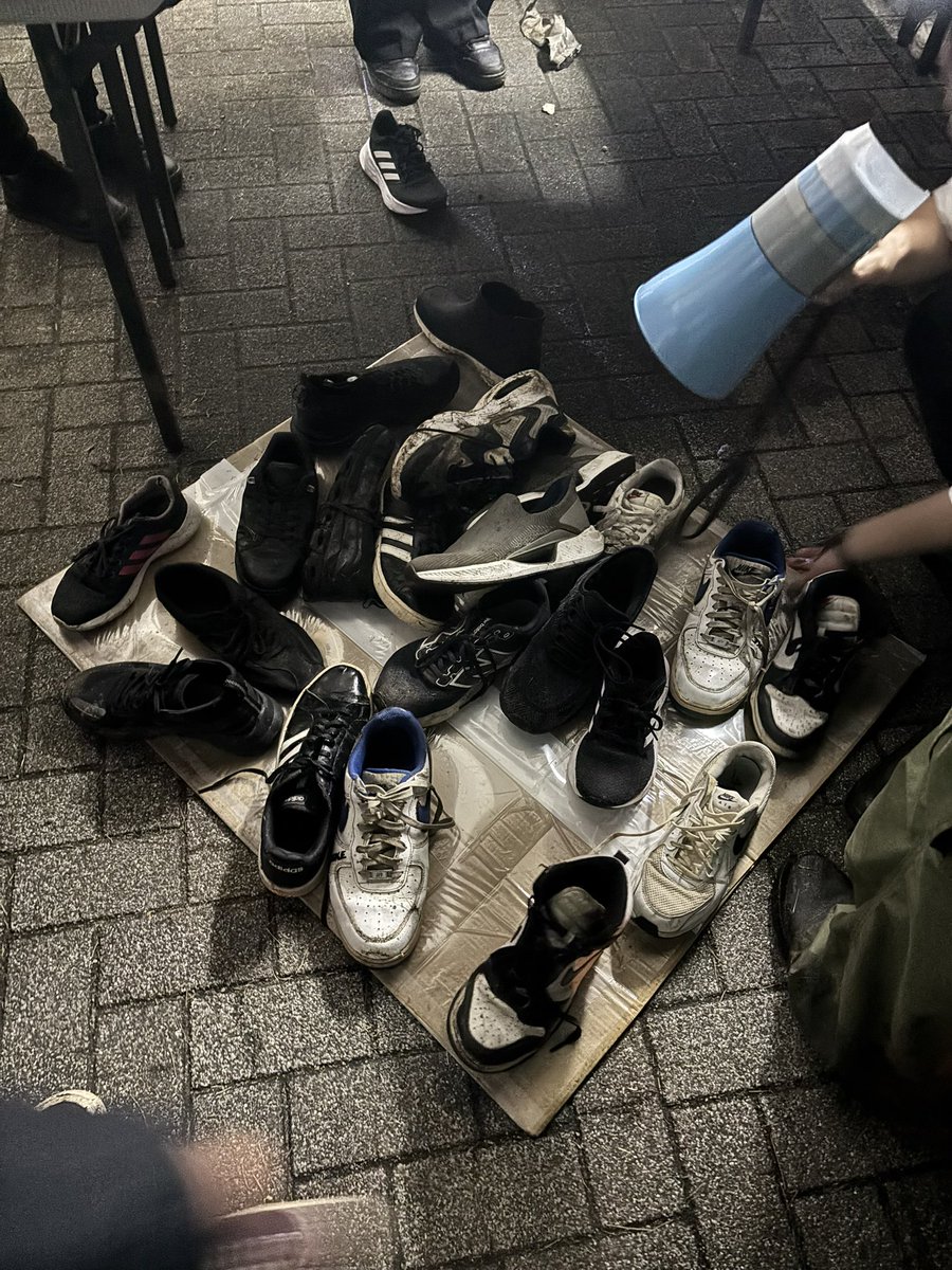 98_prrrr's tweet photo. 1発目金色はだめだにゃーWWWWW https://t.co/inaAn1q55d