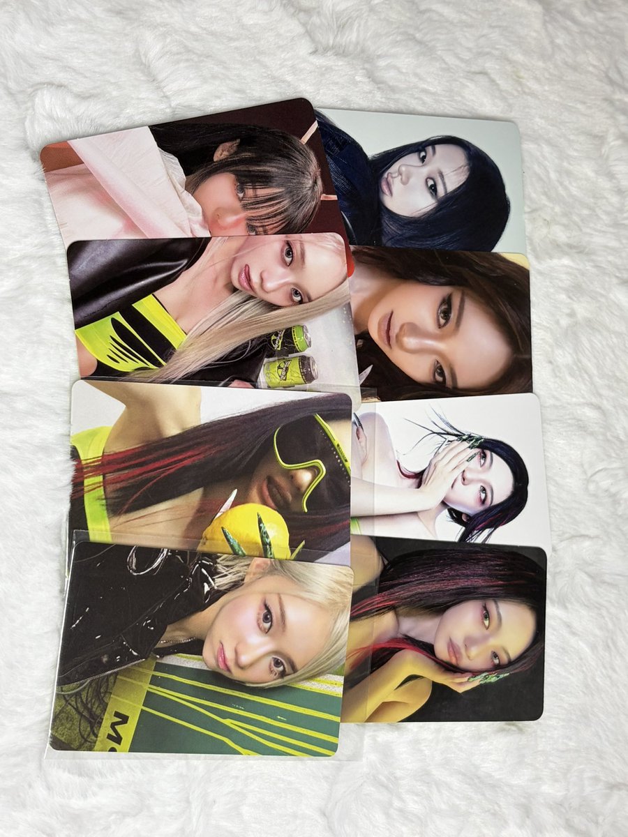 _elxnl7's tweet photo. aespa lemonade 交換
lemonade MD

譲：
画像のもの

求：
カリナ

・普通郵便希望

お気軽にお声掛けください♩ ܸ
#aespa #lemonade #aespalemonade #aespaMD #交換
#aespa交換 https://t.co/5KYGjGTf3S