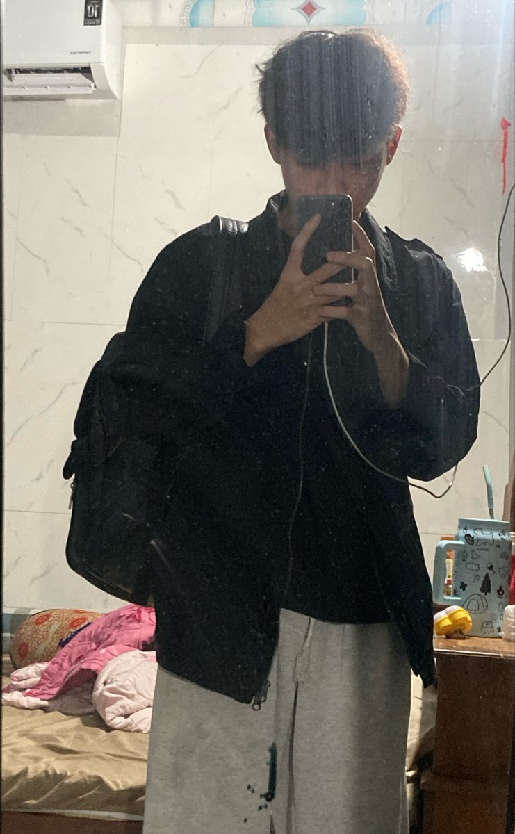 MintisMe_ox's tweet photo. Chuyện là em bị bay acc chứ hông phải acc fake nha mn :((
Acc cũ : MintIsMe_x https://t.co/R2apmRGd88
