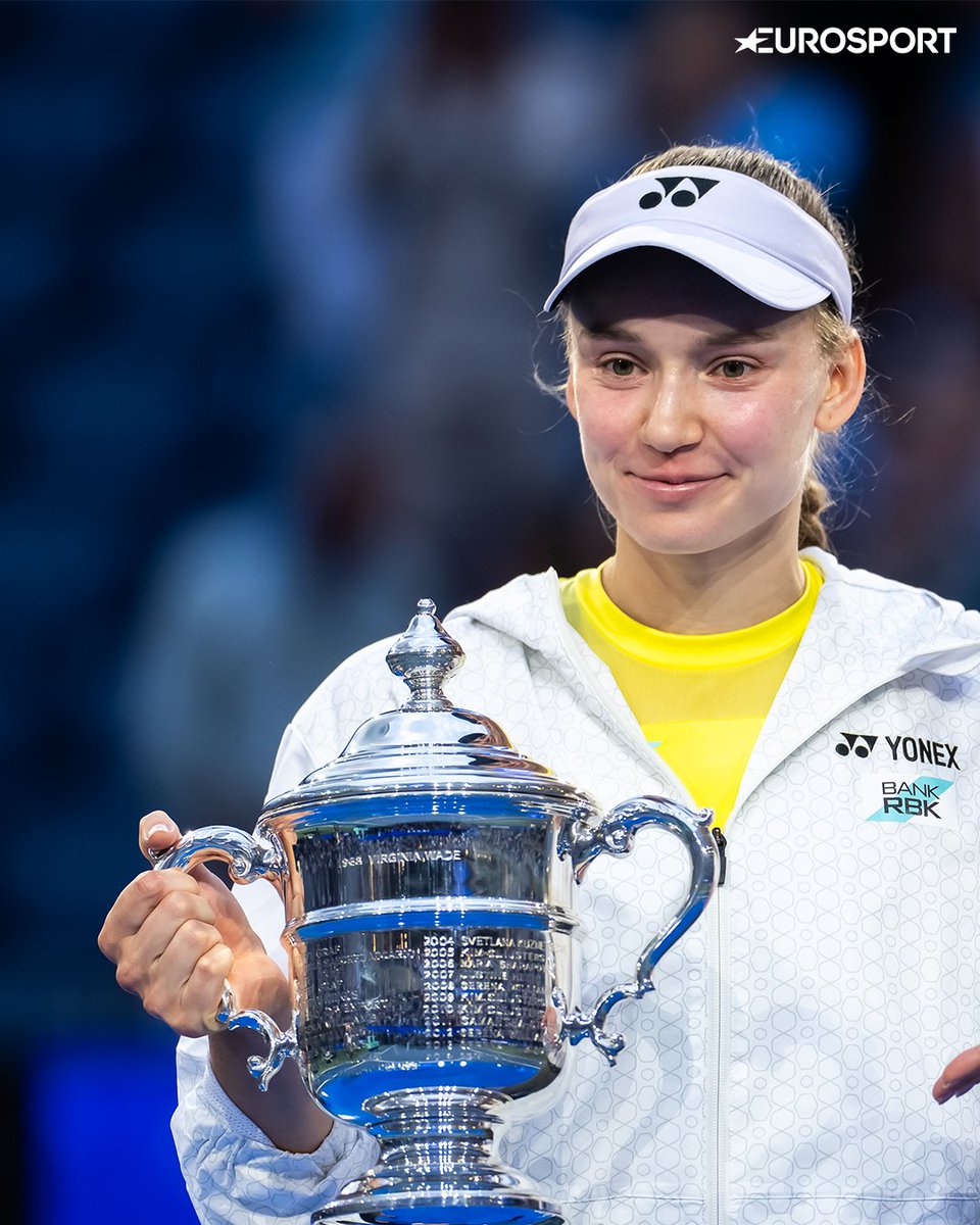 Eurosport_PL's tweet photo. ๐โโ๏ธ๐๐คทโโ๏ธ
Mistrzyni #USOpen2026 poลฤ
czyลa siลy z mistrzyniฤ
#USOpen2006.
Jelena Rybakina & Maria Szarapowa na pamiฤ
tkowym foto.
#USOpen https://t.co/iIuFm8jPkH
