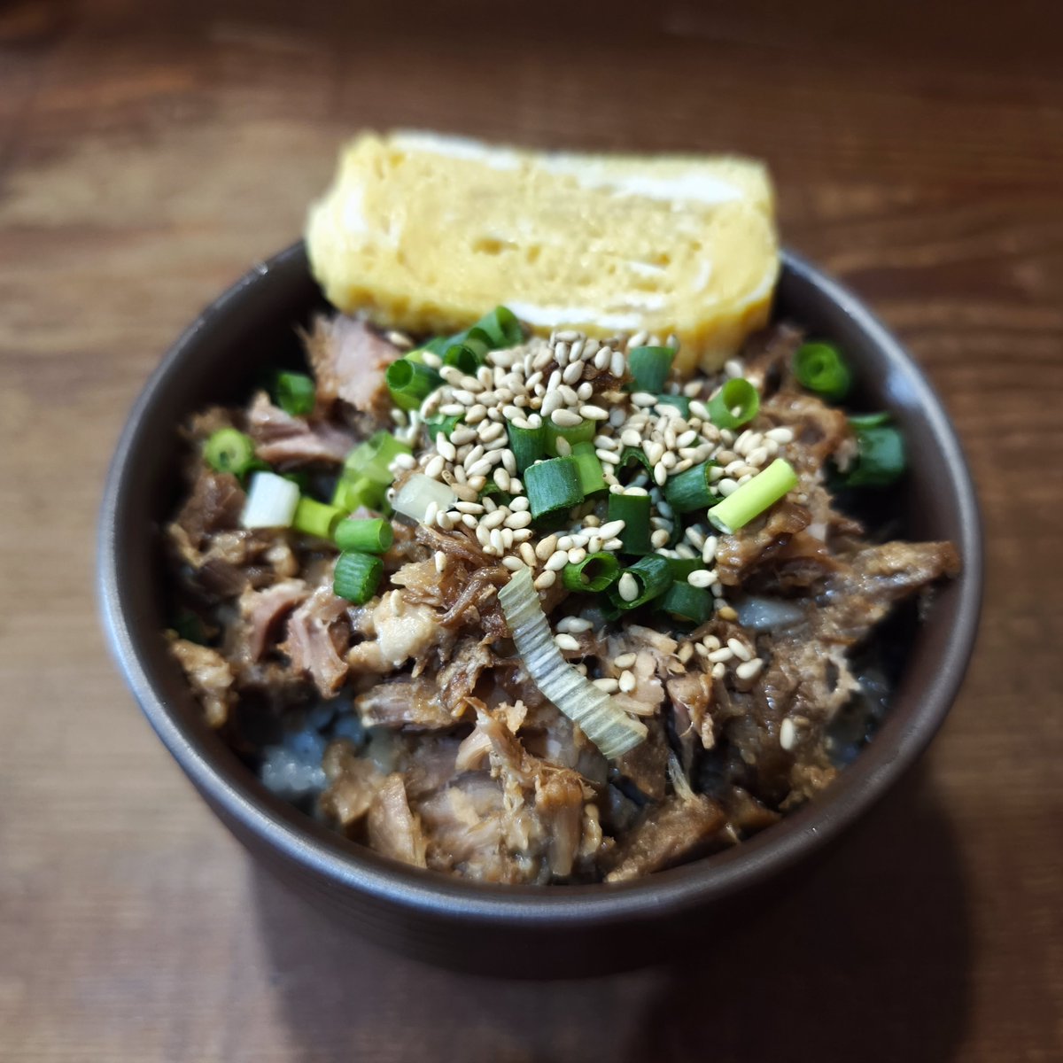 ttk_infomation's tweet photo. 分田上(堀之内)

私のなかで現在最高峰ラーメン🍜

熊本とんこつで
黒くないマー油が
バッチリ効いています

特筆すべきはホール女性の接客
ホスピタリティの高さを
全世界の飲食業従事者は
見習うべきだと思います👍

0426-74-7460
東京都八王子市下柚木321-1 
https://t.co/mZGEBpa41S https://t.co/zBVHNeLL4d