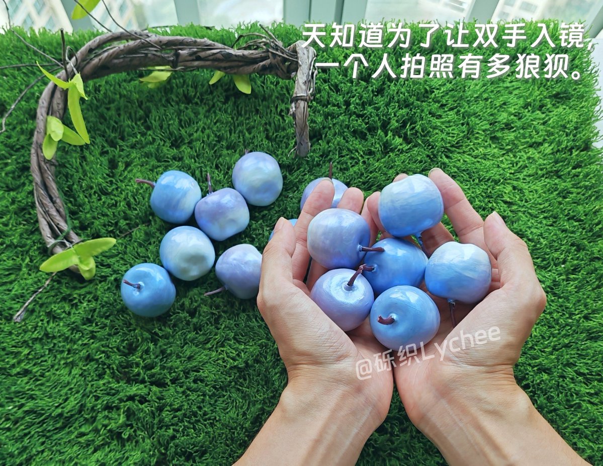 Lychee0524's tweet photo. #FF7CC 发售19周年纪念！！
做了那样的笨苹果手工🍎 (���然博主毫无拍照技术可言。)
虽然比想象中折磨太多了，但是真的非常开心，分享之...... https://t.co/M3OEZEToRc